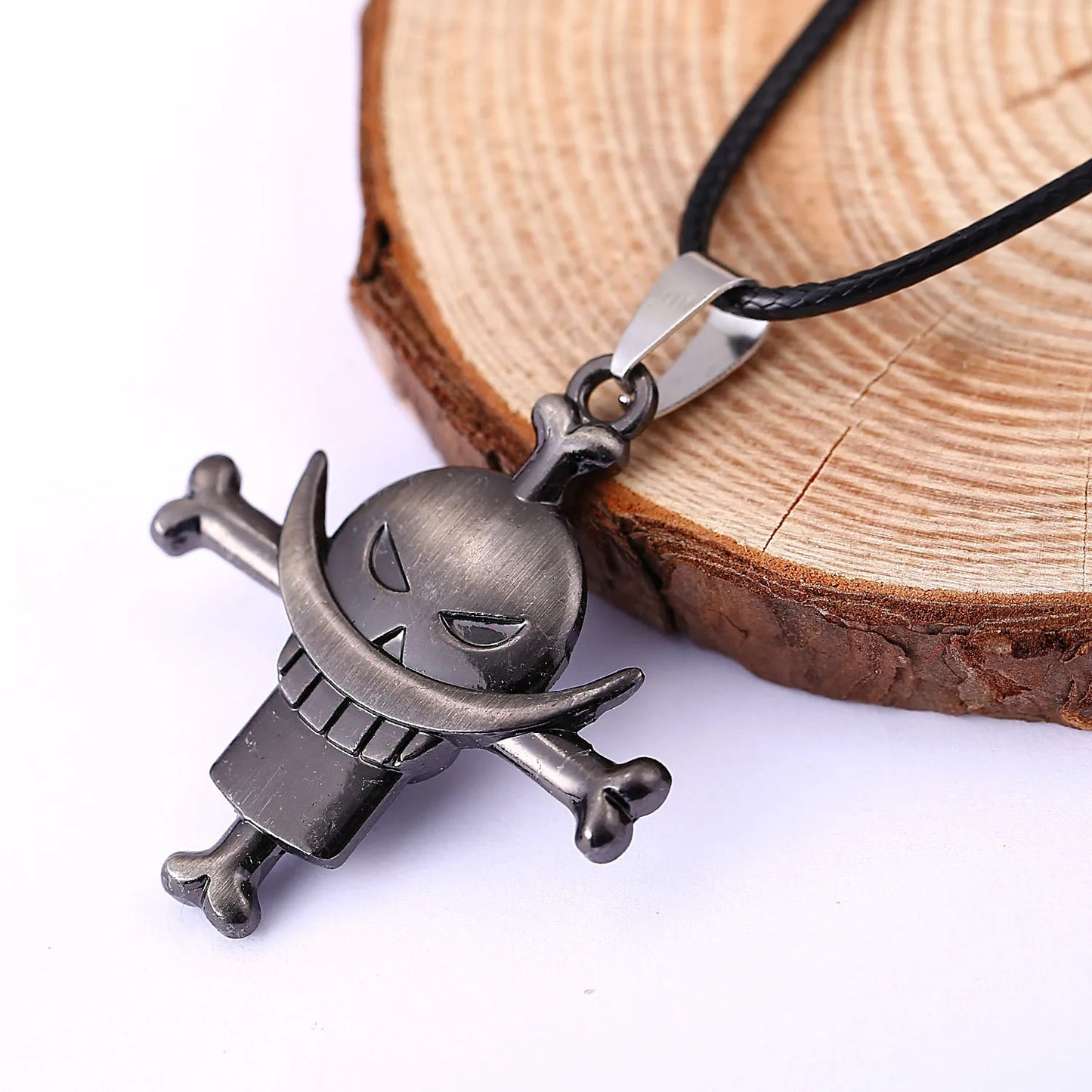 One Piece-ketting - Jolly Roger-hanger van Edward Newgate (Witbaard)