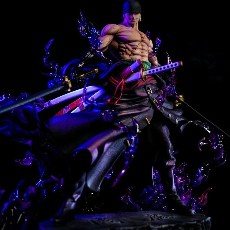 One Piece-figuur - Roronoa Zoro met drie zwaarden (blauwe vlammeneffecten)