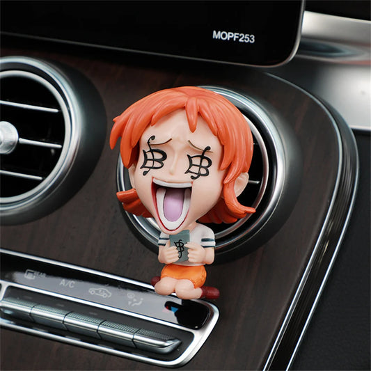 One Piece-autoaccessoire - Nami-figuur voor het dashboard