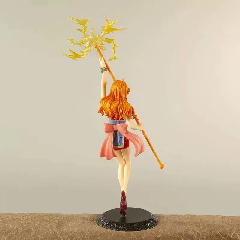 One Piece-beeldje - Nami in actie (vechteffecten)