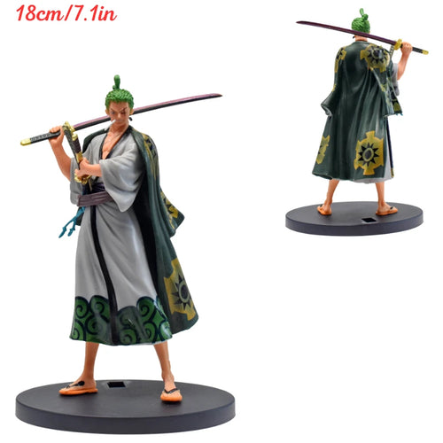 One Piece-figuur - Roronoa Zoro met zwarte mantel (samuraistijl)