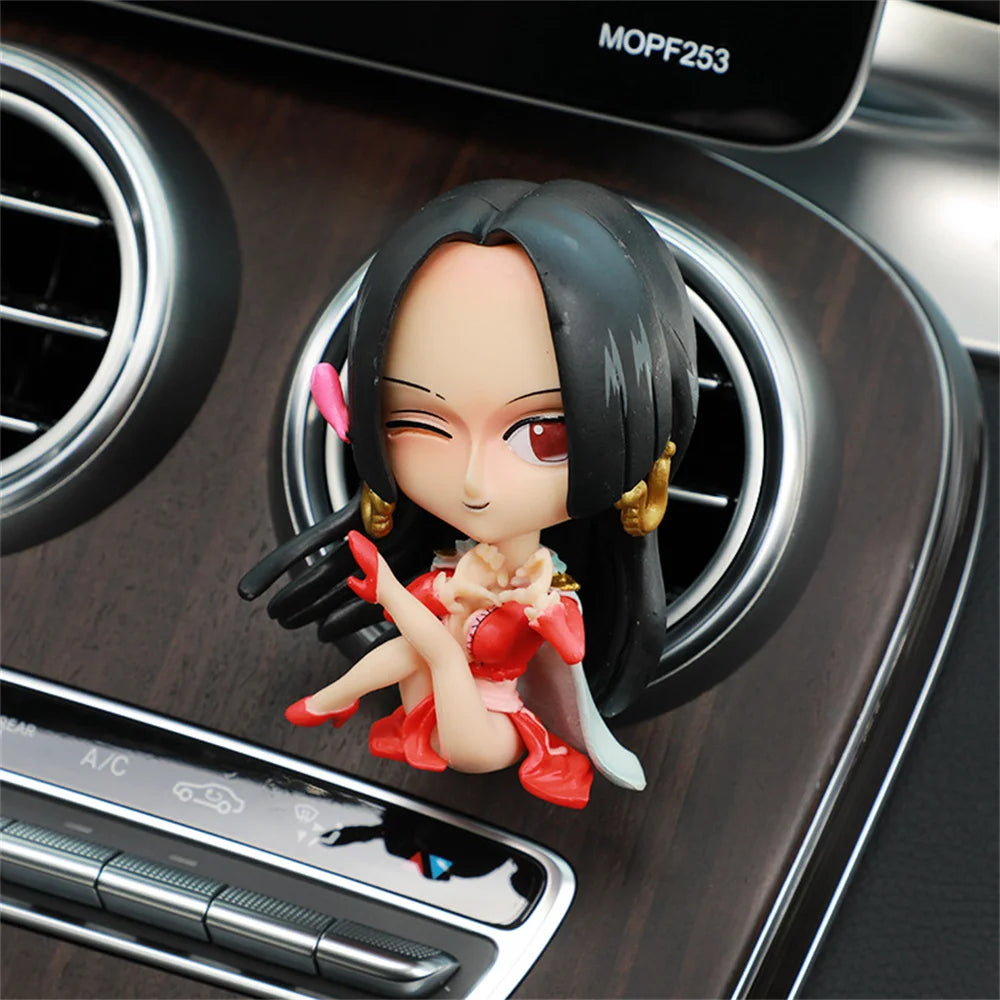 One Piece-autoaccessoire - Boa Hancock-figuur voor het ventilatierooster
