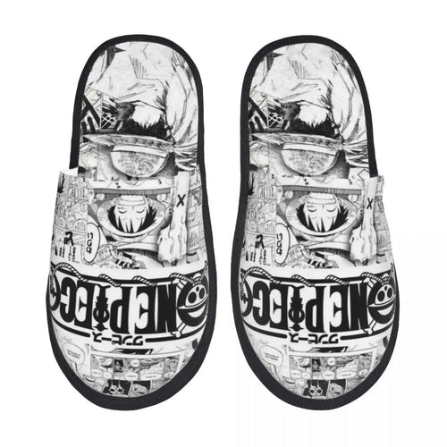 One Piece-pantoffels - ontwerp met zwart-witportretten van de bemanning