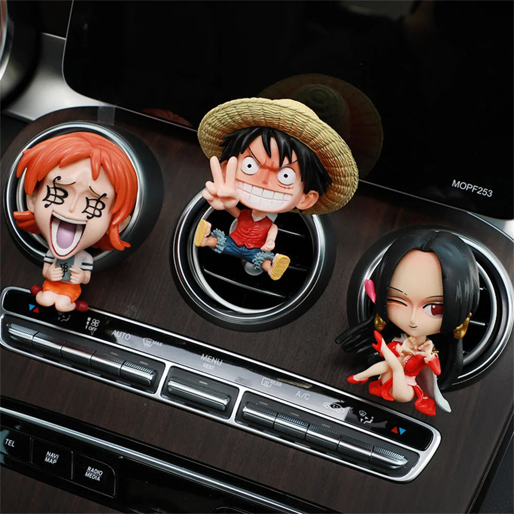 One Piece-autoaccessoire - Nami-figuur voor het dashboard
